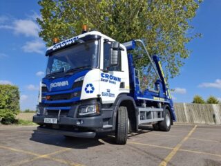 Take a look at this amazing Scania P280 XT skip loader, recently delivered to Warwickshire based waste management specialists, Crown Waste Management.
With an already mightily impressive fleet, this unit joins an outstanding array of vehicles delivered to Crown Waste in recent years. And with a plethora of additional spec including Scania XT package, this unit certainly fits the mould of the wonderful Crown Waste Management fleet.
The unit will now be maintained by the team at Keltruck Coventry on an extended maintenance package, for added peace of mind and to ensure maximum uptime and efficiency.
Thank you to all the team at Crown Waste Management for the continued business and support!
#SuppliedByKeltruck #ScaniaXT